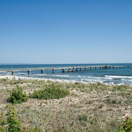 Nah Am Meer, Ruhige Lage, Gratis Nutzung Vom Ahoi Erlebnisbad Und Sauna In Sellin - Haus Inselblick Fewo 02 Гьорен Екстериор снимка