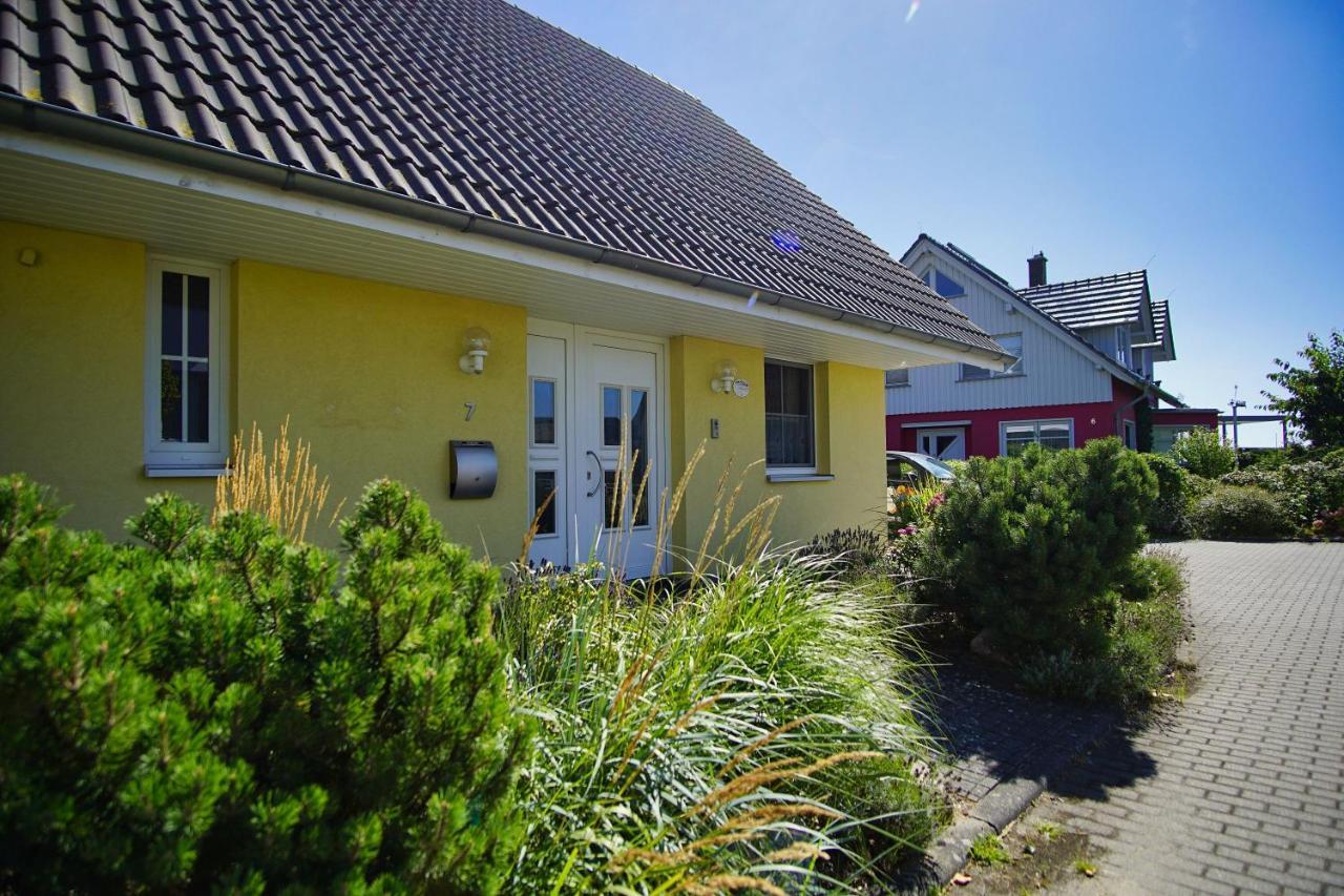 Nah Am Meer, Ruhige Lage, Gratis Nutzung Vom Ahoi Erlebnisbad Und Sauna In Sellin - Haus Inselblick Fewo 02 Гьорен Екстериор снимка