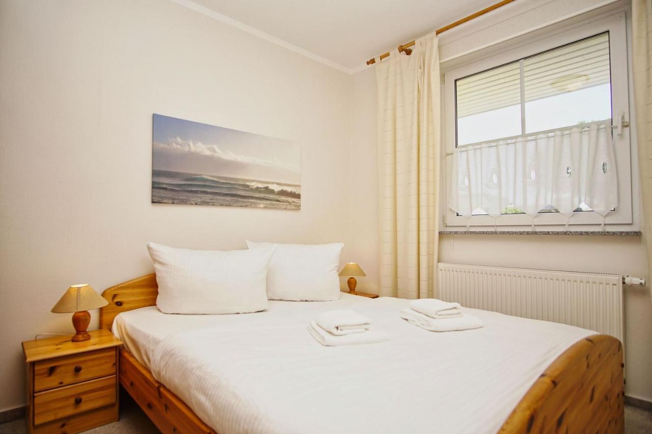 Nah Am Meer, Ruhige Lage, Gratis Nutzung Vom Ahoi Erlebnisbad Und Sauna In Sellin - Haus Inselblick Fewo 02 Гьорен Екстериор снимка