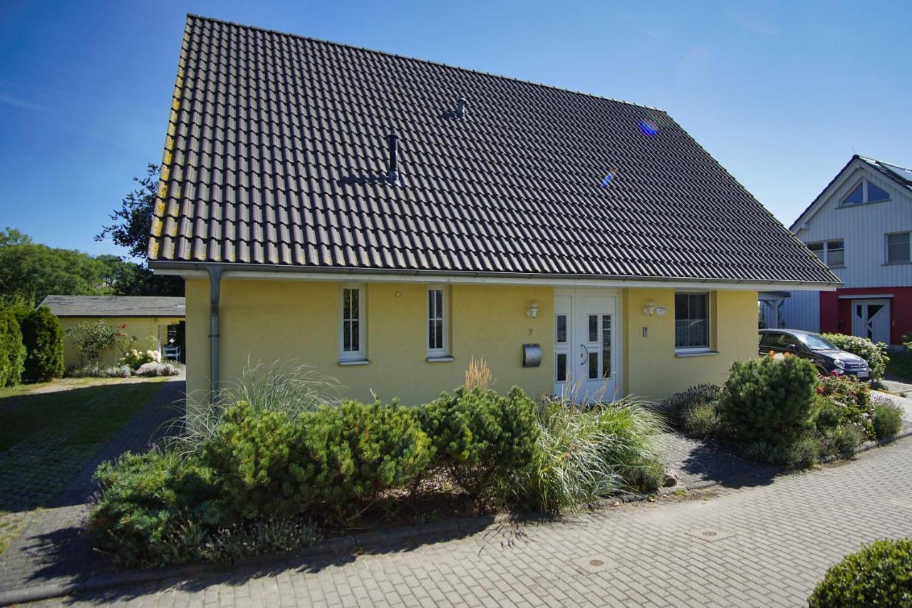 Nah Am Meer, Ruhige Lage, Gratis Nutzung Vom Ahoi Erlebnisbad Und Sauna In Sellin - Haus Inselblick Fewo 02 Гьорен Екстериор снимка